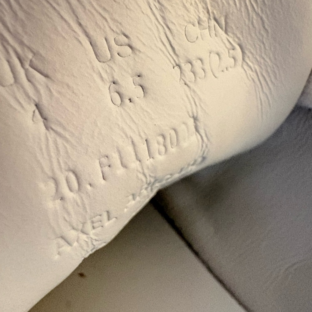 Axel Arigato Clean 90 Bee Bird White Silver Leather Sneakers Womens 6.5 EU 37 - Picture 6 of 7
